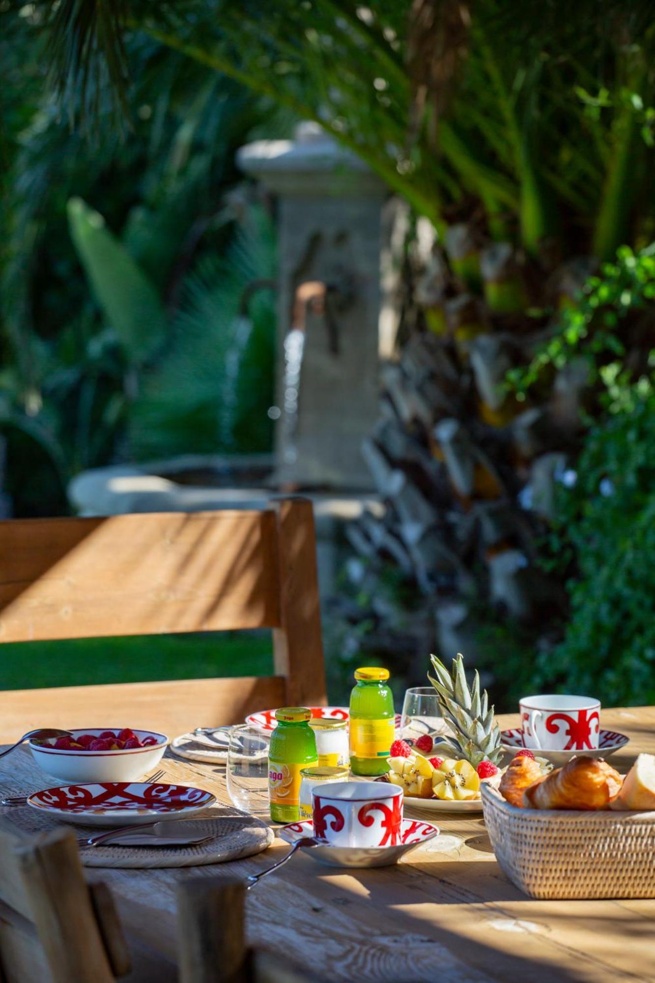Vyylla Private Resort Saint-Tropez Szoba fotó