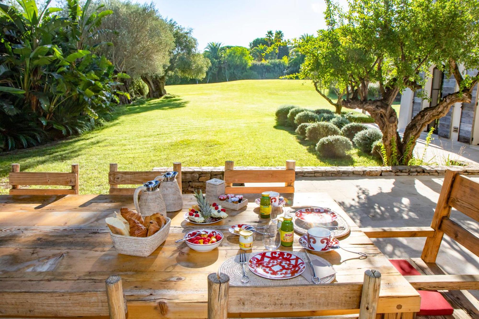 Vyylla Private Resort Saint-Tropez Szoba fotó